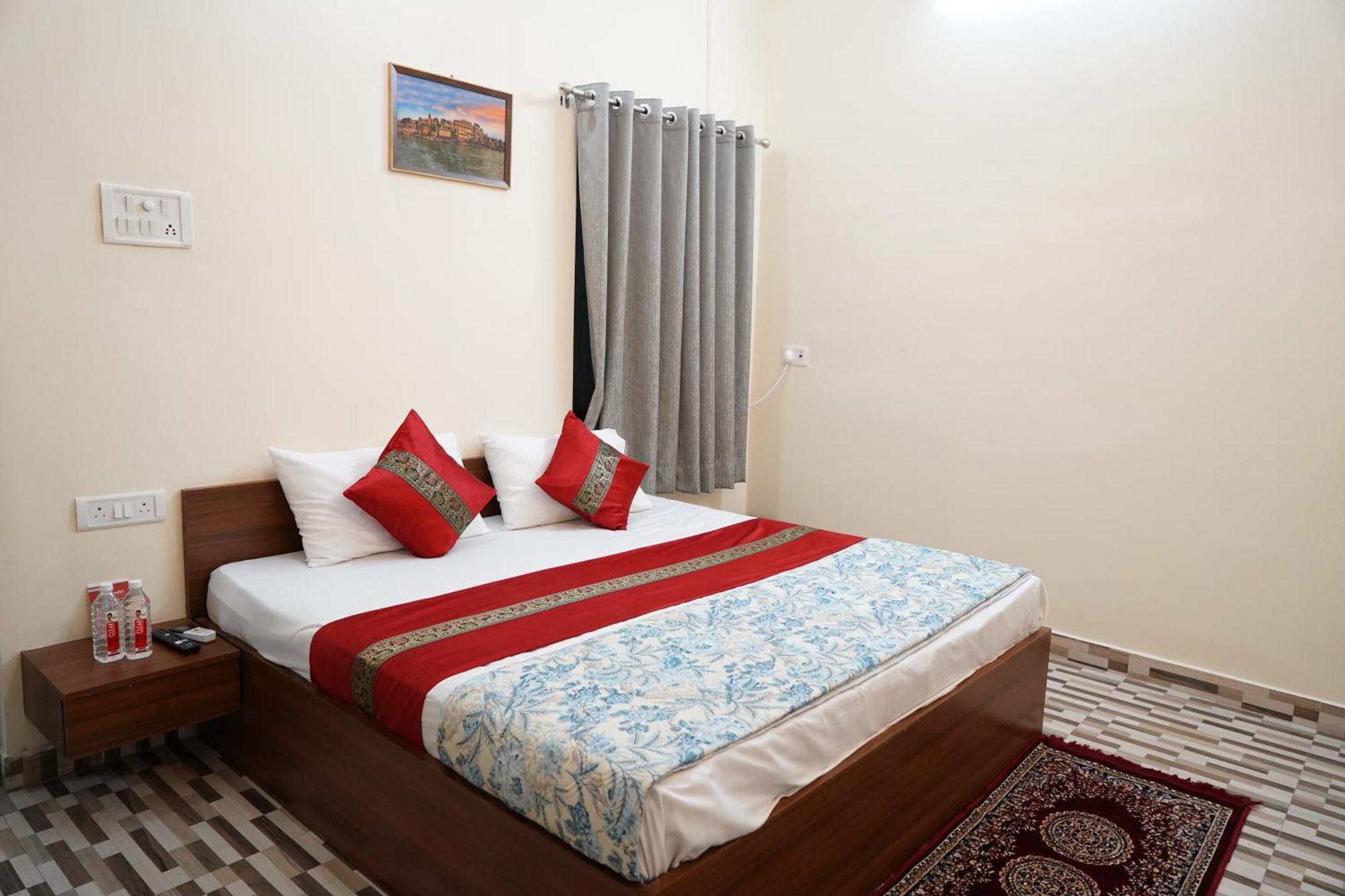 Kashi Paradise Stay Varanasi Exterior foto