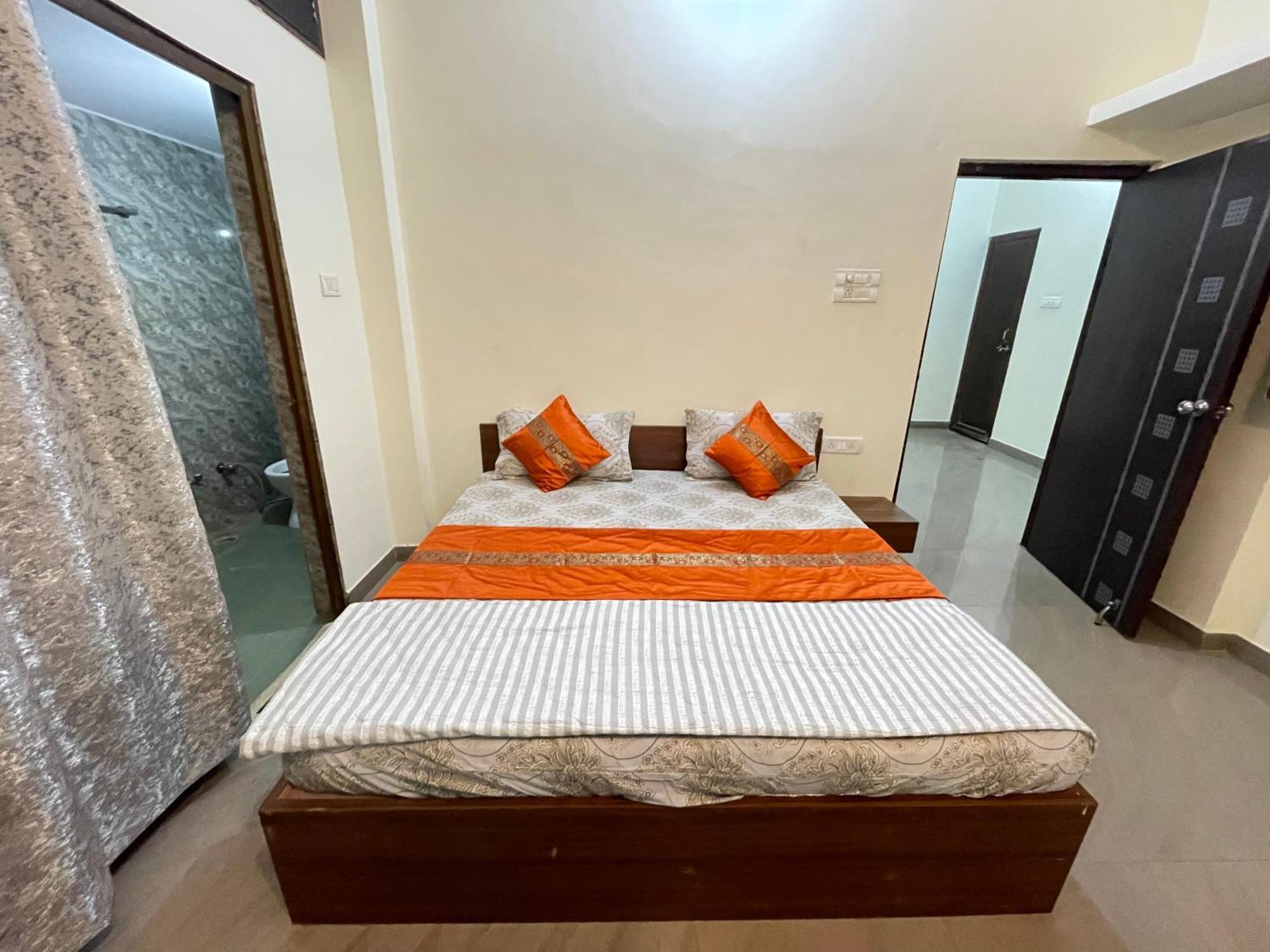 Kashi Paradise Stay Varanasi Exterior foto
