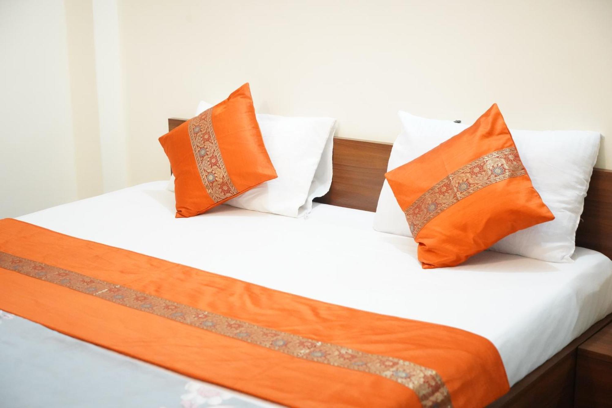 Kashi Paradise Stay Varanasi Exterior foto